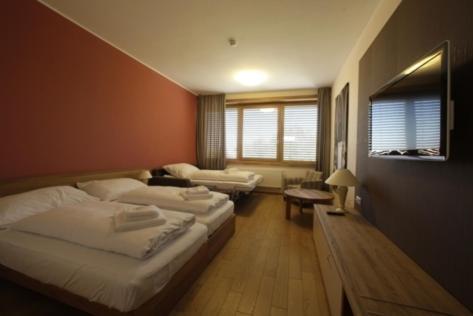 Hotel Madl Velké Bílovice Eksteriør billede